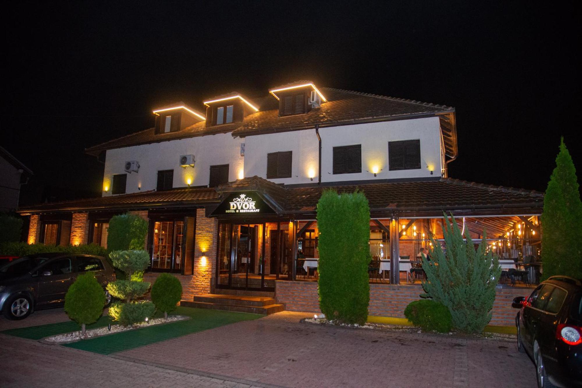 بييلو بوليي Hotel Dvor المظهر الخارجي الصورة