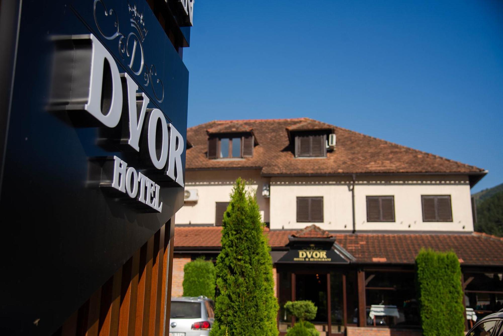 بييلو بوليي Hotel Dvor المظهر الخارجي الصورة
