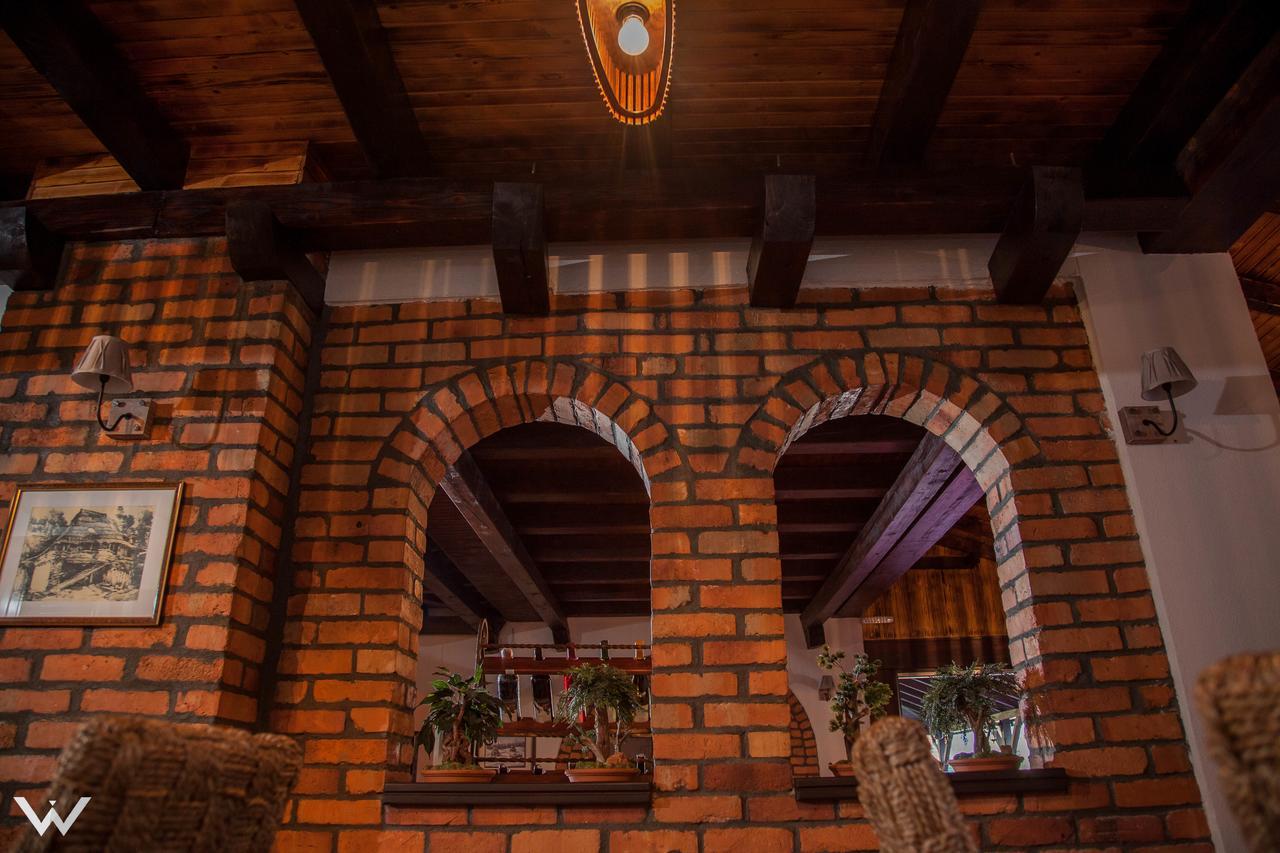 بييلو بوليي Hotel Dvor المظهر الخارجي الصورة